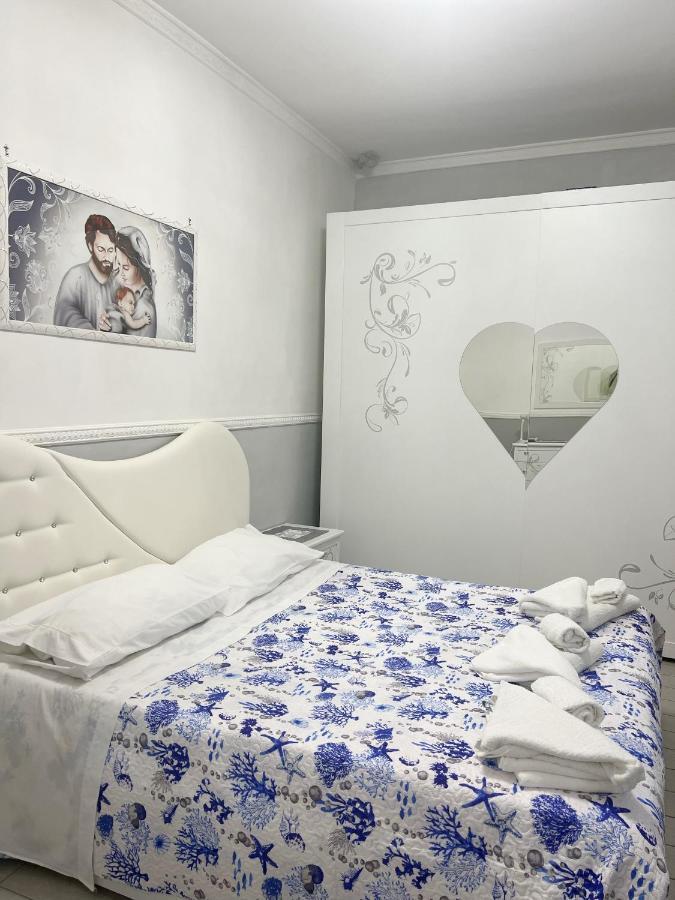 Sweet Home Ai Tribunali -1 Piano Napoli Bagian luar foto